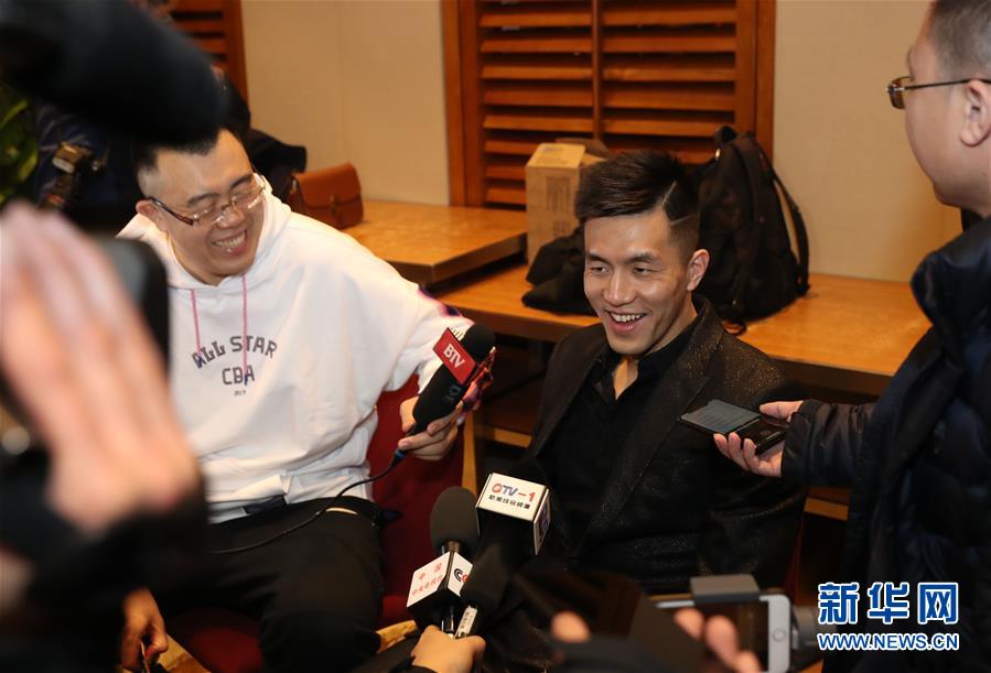 明所在的球