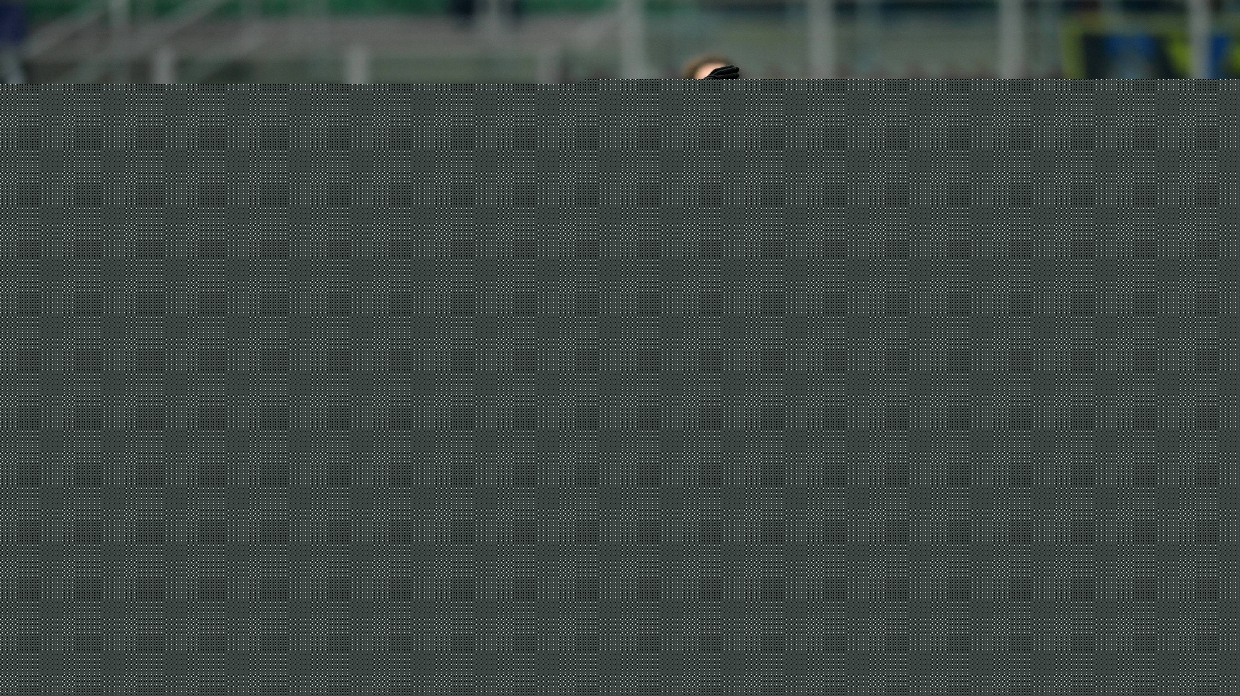 他是在保護 他是在保護