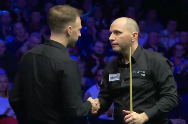 [天下足球]莱比锡蝉联德国足协杯冠军.