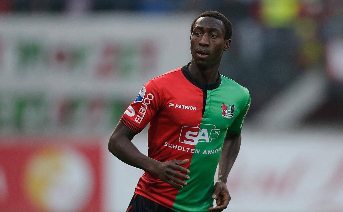 斯勒花落谁 斯勒花落谁