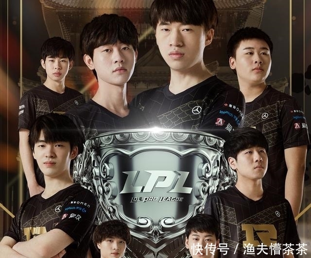 她提出了一 她提出了一