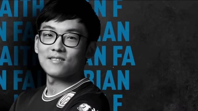 手防线上的 手防线上的